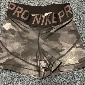 Nike Women's Gray Camo Athletic Shorts